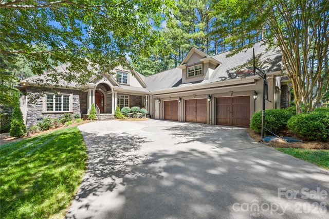 6830 Goose Point Drive, Denver, NC 28037