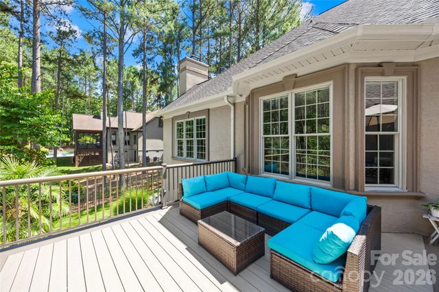 6830 Goose Point Drive, Denver, NC 28037