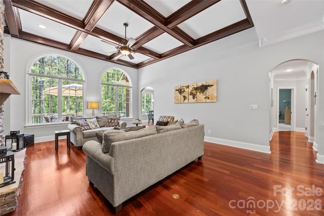6830 Goose Point Drive, Denver, NC 28037