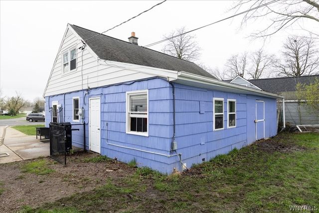 21 Schutt Court, Grand Island, NY 14072