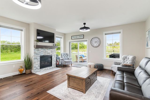 243 Aurora Road, South Burlington, VT 05403