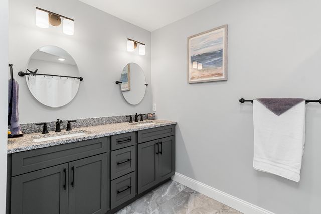 243 Aurora Road, South Burlington, VT 05403