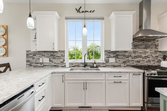 243 Aurora Road, South Burlington, VT 05403