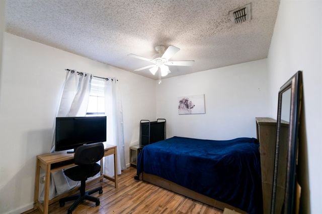 208 Angelle Drive, Houma, LA 70360