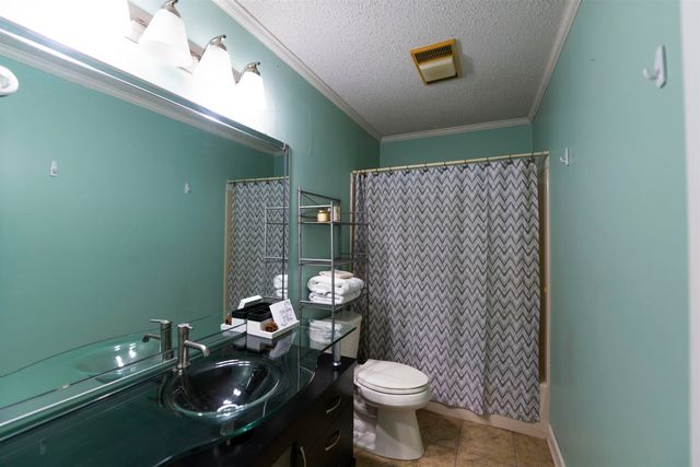 208 Angelle Drive, Houma, LA 70360