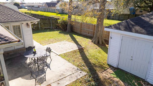 208 Angelle Drive, Houma, LA 70360