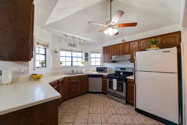 208 Angelle Drive, Houma, LA 70360