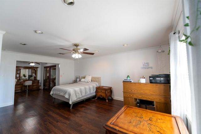 208 Angelle Drive, Houma, LA 70360