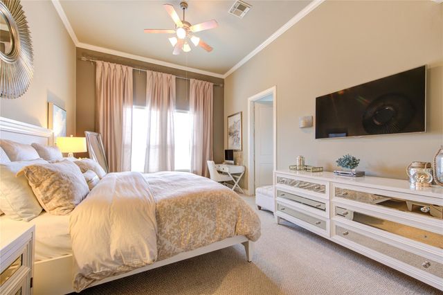1110 Sherwood Trail, Houston, TX 77043