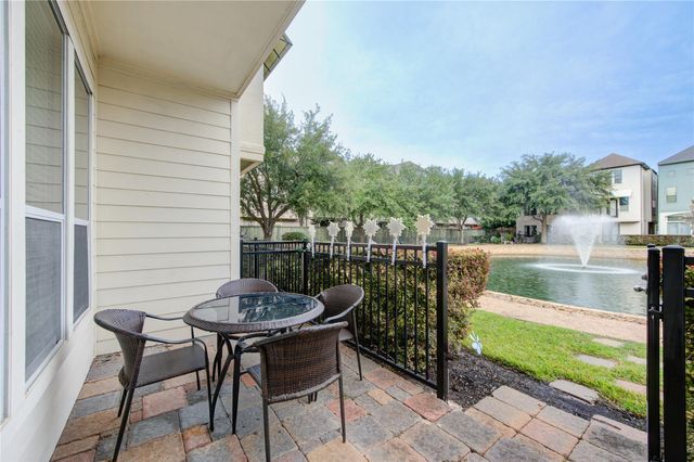 1110 Sherwood Trail, Houston, TX 77043