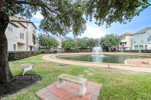 1110 Sherwood Trail, Houston, TX 77043