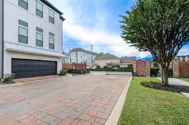 1110 Sherwood Trail, Houston, TX 77043