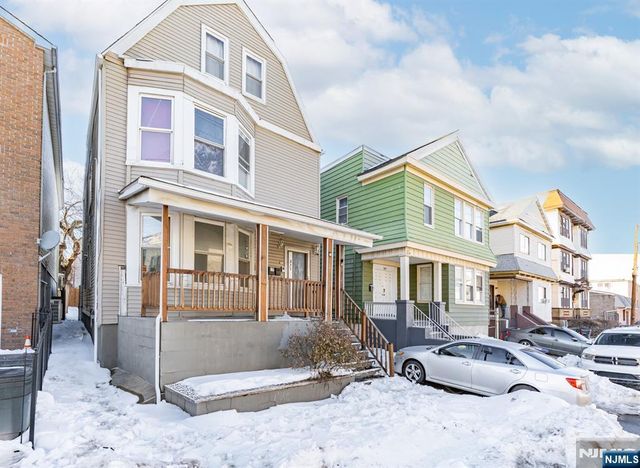 371 Badger Avenue, Newark, NJ 07112