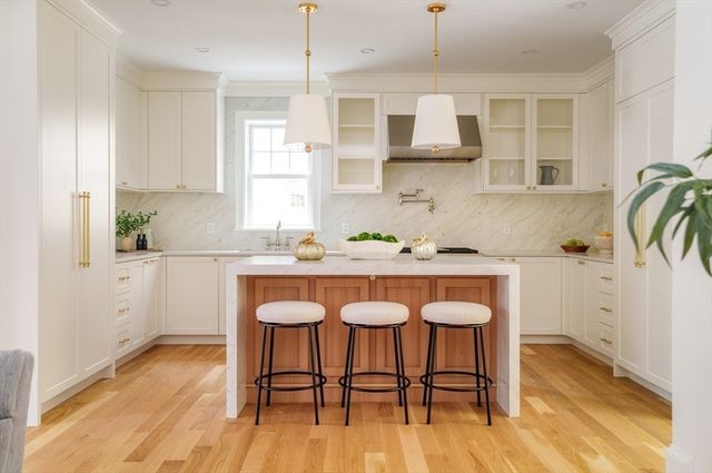 57 Museum Street 57, Cambridge, MA 02138