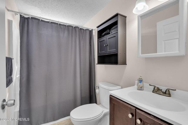 1001 Tampa Road, Forked River, NJ 08731