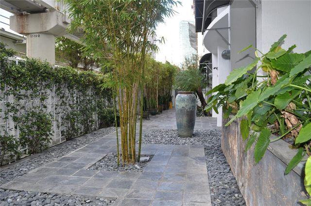 234 NE 3rd St 908, Miami, FL 33132