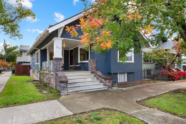 2530 T St, Sacramento, CA 95816