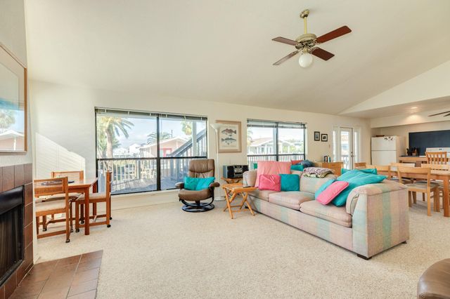 16708 Cormorant Road, Jamaica Beach, TX 77554