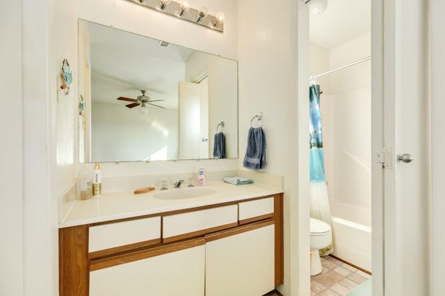 16708 Cormorant Road, Jamaica Beach, TX 77554