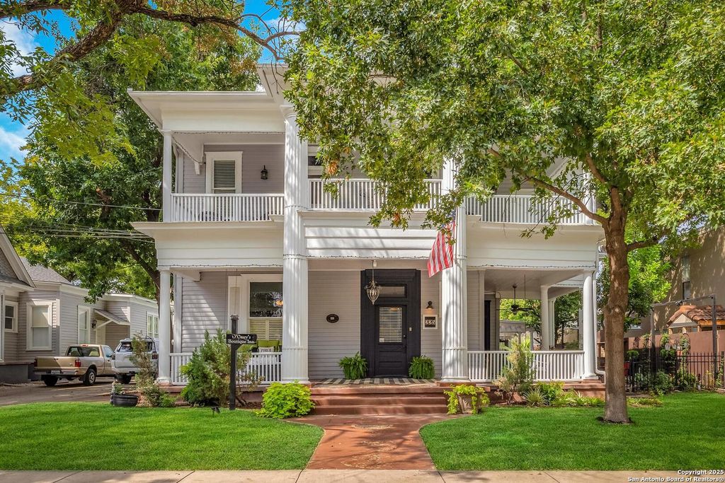 225 W Craig, San Antonio, TX 78212