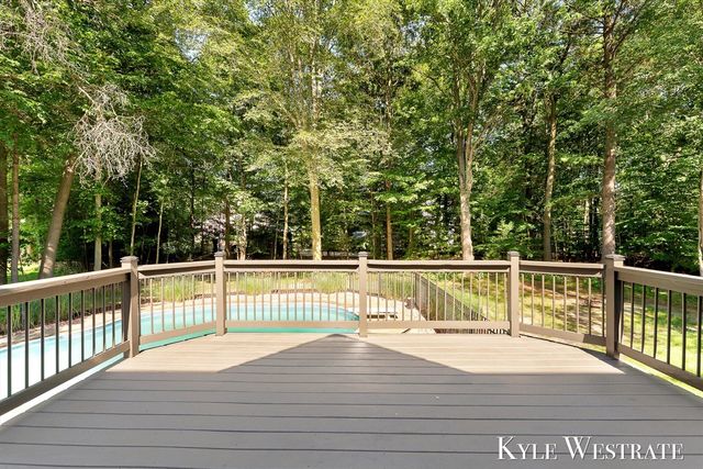 6334 Red Rock Court, Muskegon, MI 49444