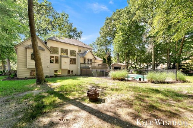 6334 Red Rock Court, Muskegon, MI 49444