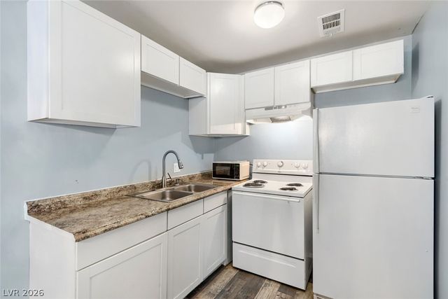 312 Orland Street 63, Las Vegas, NV 89107