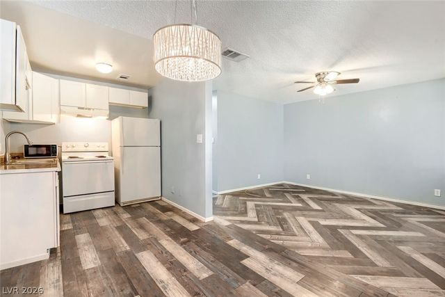 312 Orland Street 63, Las Vegas, NV 89107