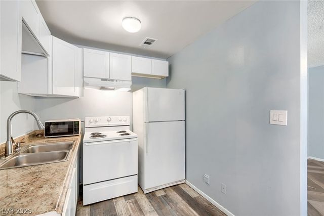 312 Orland Street 63, Las Vegas, NV 89107