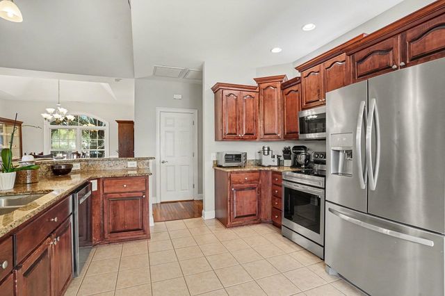 9127 Abingdon Dr., Myrtle Beach, SC 29579