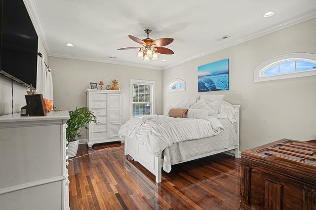 9127 Abingdon Dr., Myrtle Beach, SC 29579