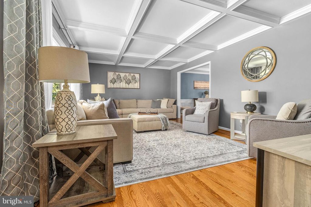 256 CLOVER CIR, MEDIA, PA 19063 — photo 5
