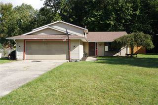 34128 Gina Drive, North Ridgeville, OH 44039