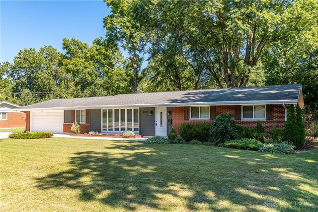 4128 Eckworth Drive, Bellbrook, OH 45305