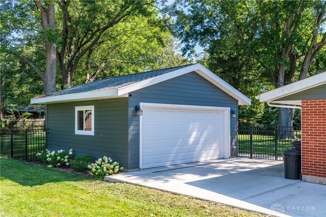 4128 Eckworth Drive, Bellbrook, OH 45305