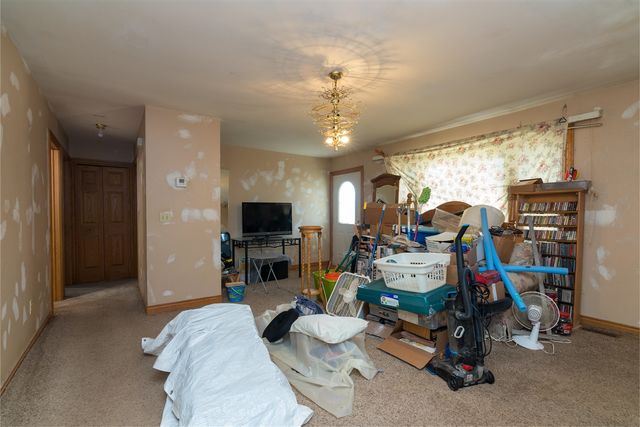 990 Centennial Avenue, Ypsilanti, MI 48198