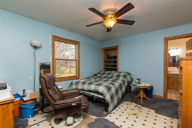 990 Centennial Avenue, Ypsilanti, MI 48198