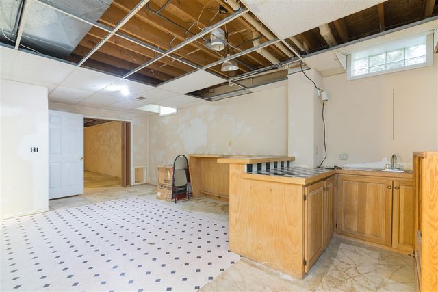 990 Centennial Avenue, Ypsilanti, MI 48198