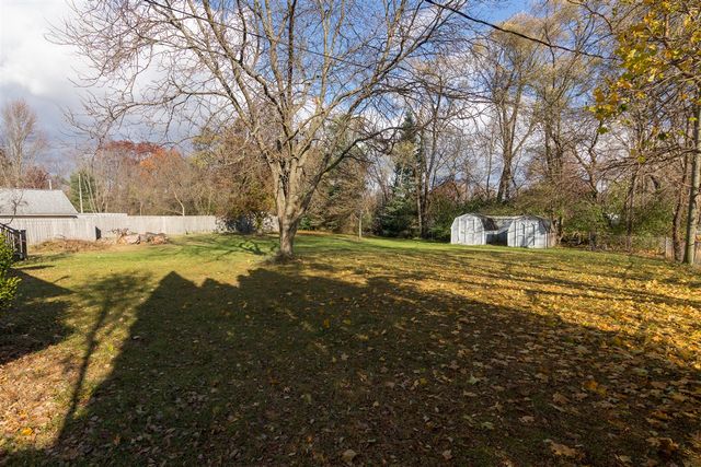 990 Centennial Avenue, Ypsilanti, MI 48198