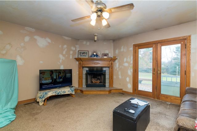 990 Centennial Avenue, Ypsilanti, MI 48198