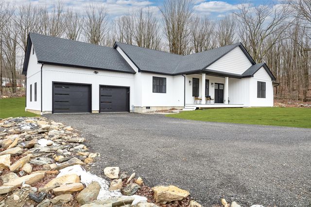 3750 Route 52, Stormville, NY 12582