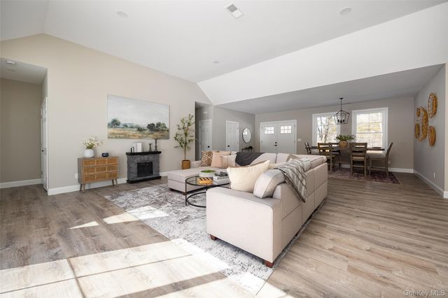 3750 Route 52, Stormville, NY 12582