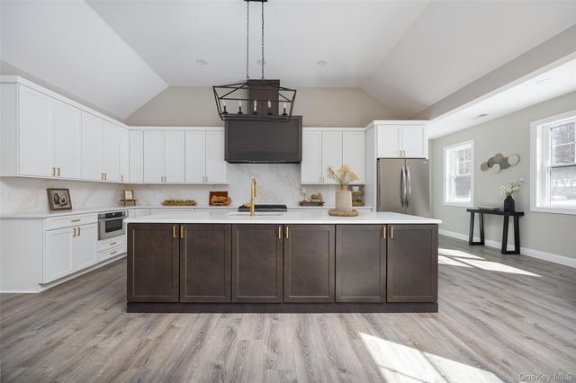 3750 Route 52, Stormville, NY 12582