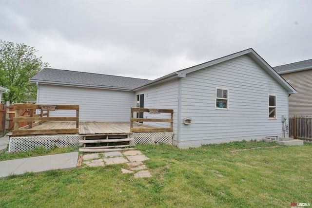 4129 W Thatcher Circle, Lincoln, NE 68528