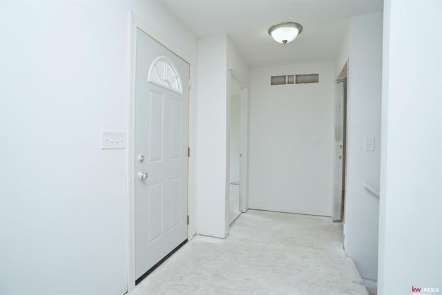 4129 W Thatcher Circle, Lincoln, NE 68528