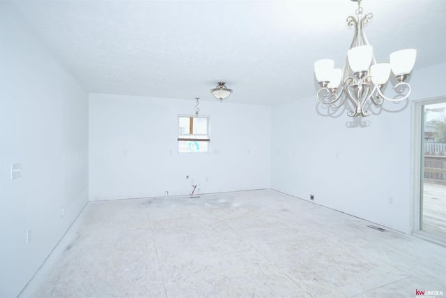4129 W Thatcher Circle, Lincoln, NE 68528