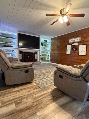 926 CR 791, Paragould, AR 72450