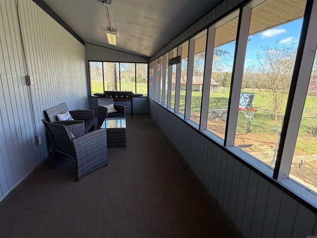 926 CR 791, Paragould, AR 72450