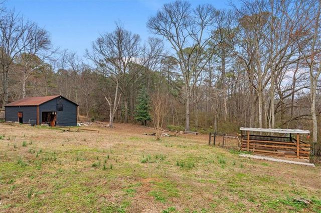 2014 S 16 Highway S, Carrollton, GA 30116