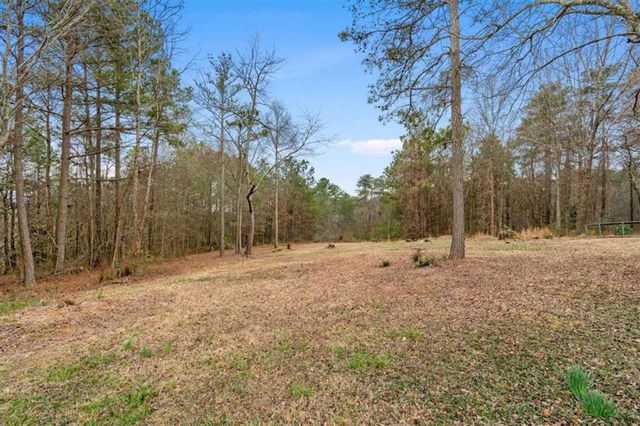2014 S 16 Highway S, Carrollton, GA 30116